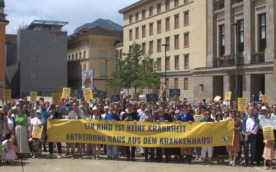Pressemeldung: Demonstration am Landhausplatz gegen Abtreibung am Krankenhaus Innsbruck